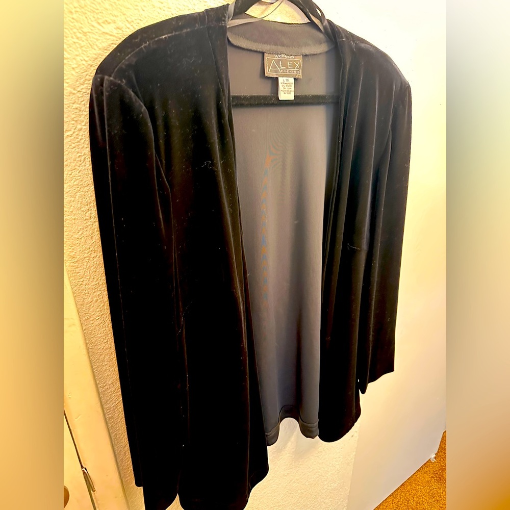 Vintage, Black Velvet Women's Jacket by Alex Evenings. Size 1X.